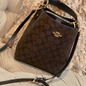 Coach small crossbody bag